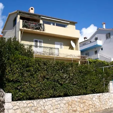 The Swallow'S Nest Hvar Town